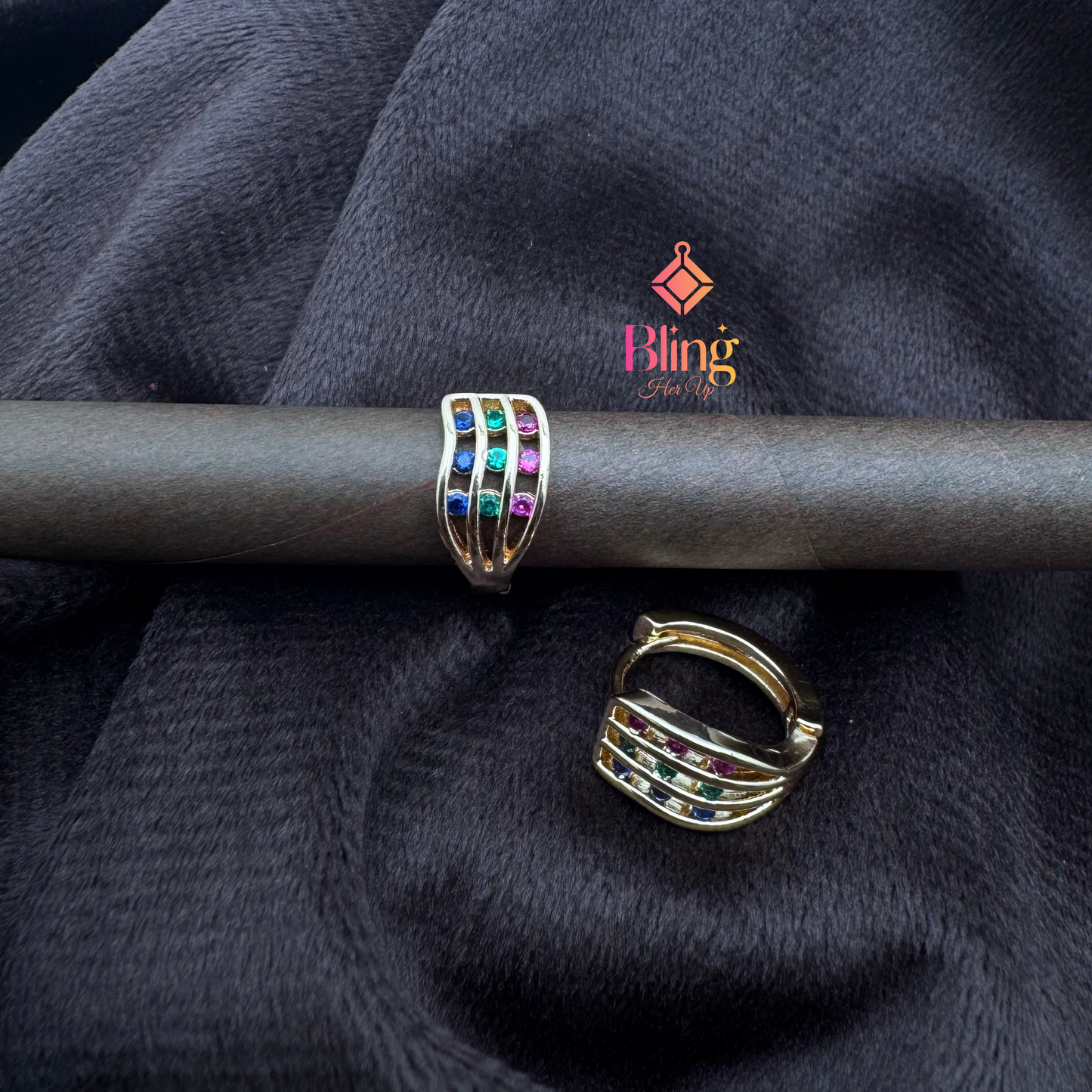 Tranquil Twist – Multicolor Mini Hoops