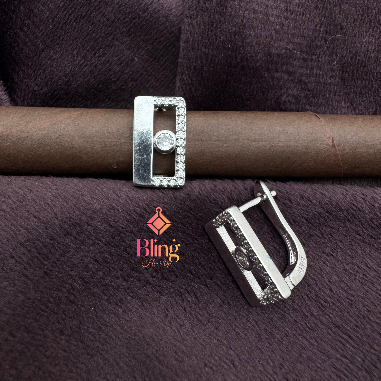 Modern Edge Rectangle Hoops Earrings – Anti-Tarnish Statement