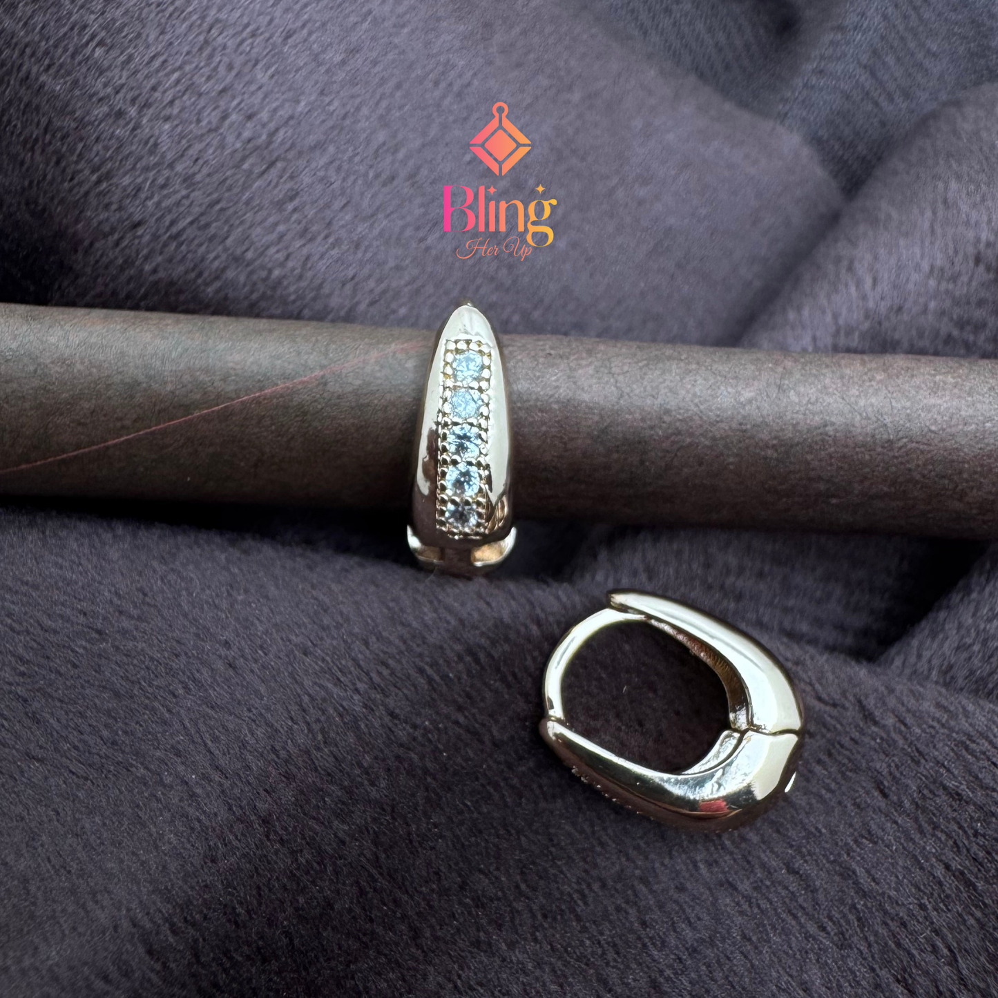 Soft Sculpt Sparkle Earrings