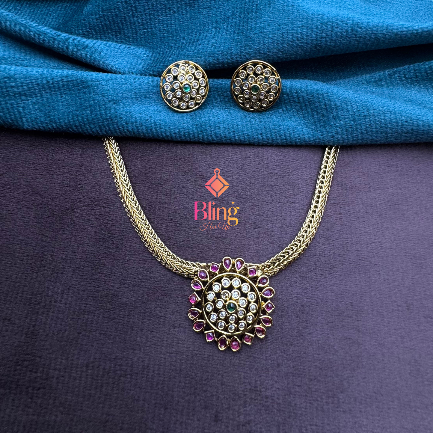 Sunburst Halo Attigai Choker Set in Antique Gold